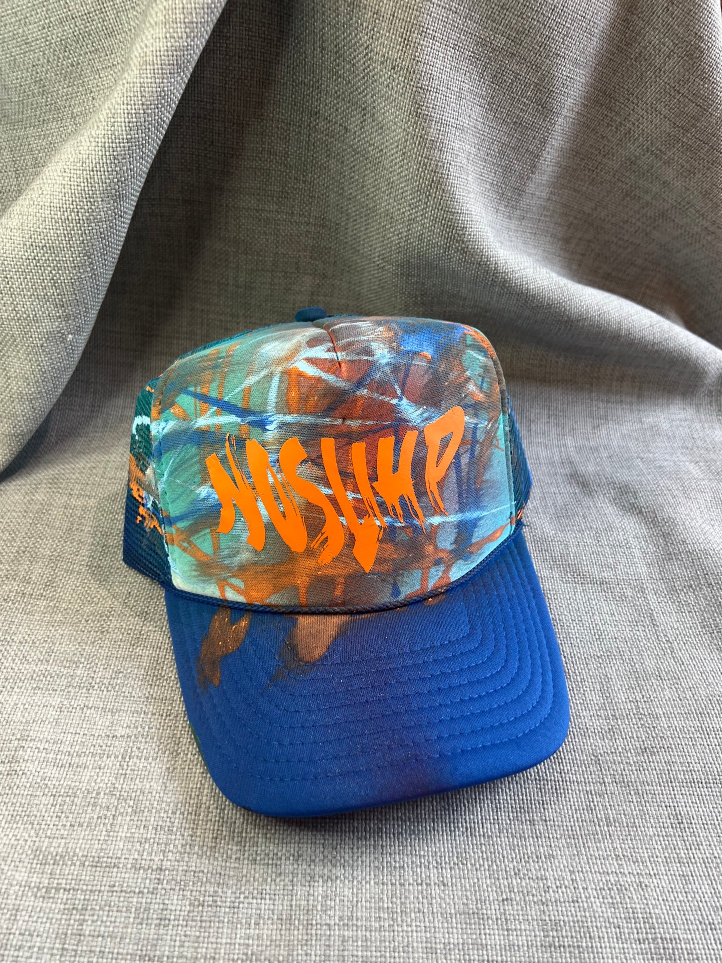 Noslihp Trucker Hats