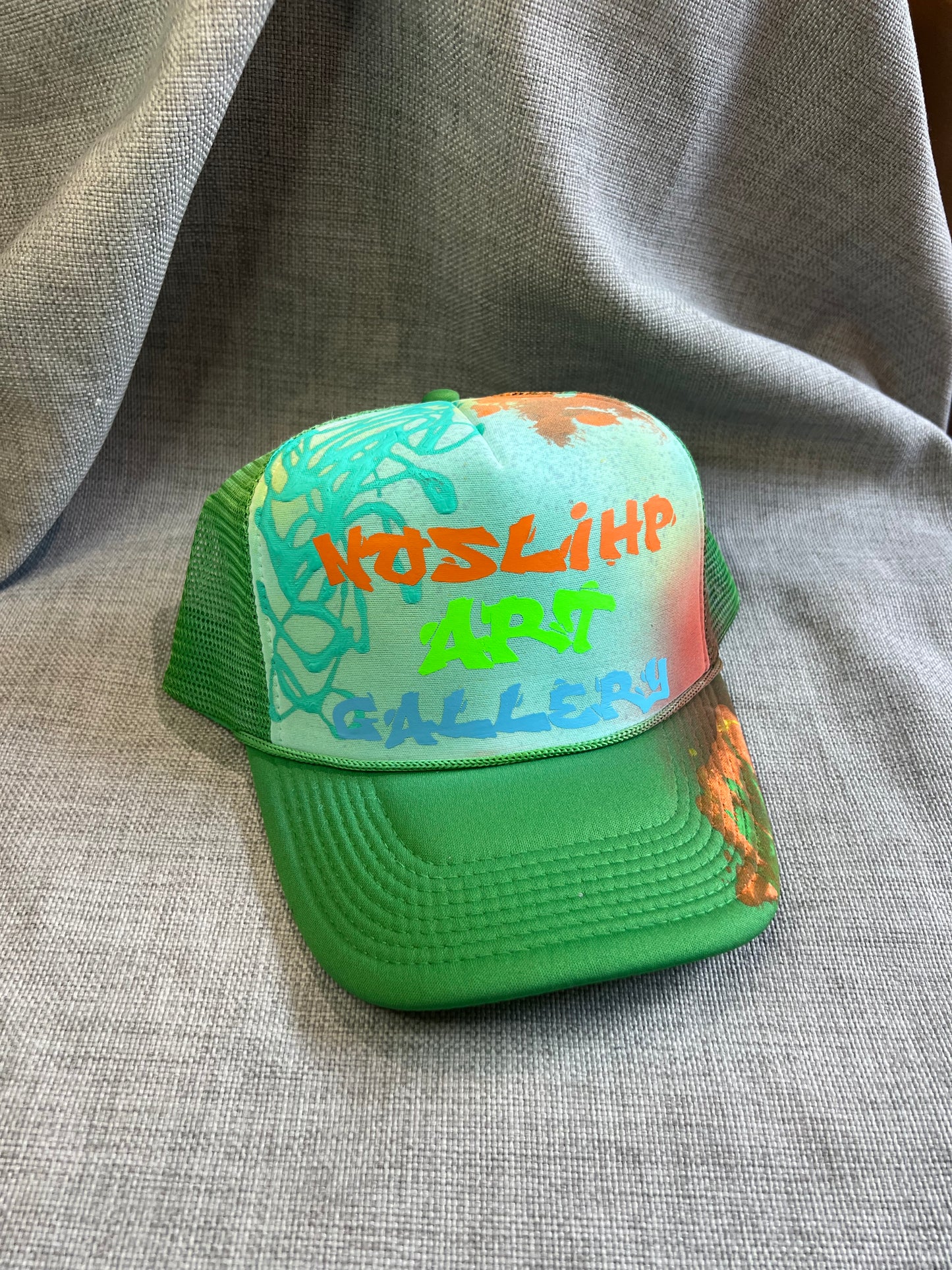 Noslihp Trucker Hats